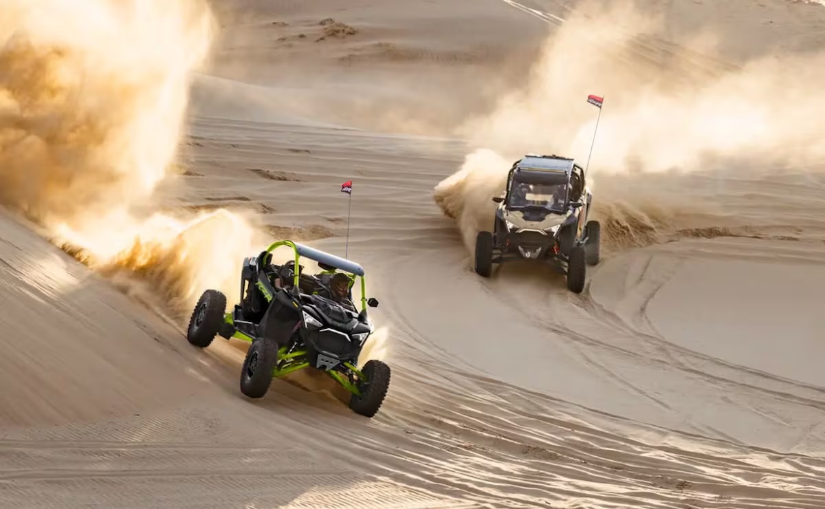 ¿Qué RZR tiene más caballos de fuerza?