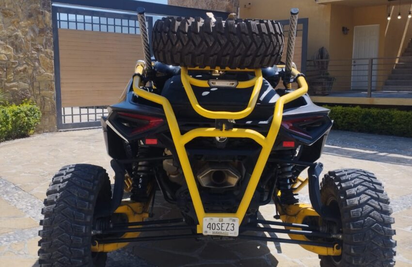CAN-AM MAVERICK R XMR 2024