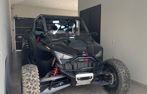 POLARIS RZR PRO R 2024